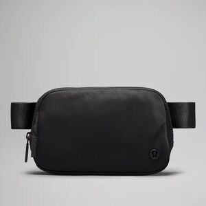 Lululemon Black Everyday Belt Bag | NWT | Crossbody / Waist Bag